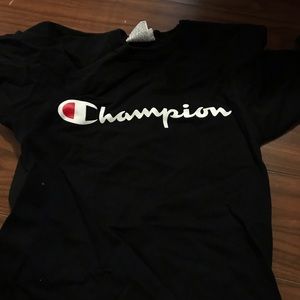 BLACK CHAMPION T-SHIRT